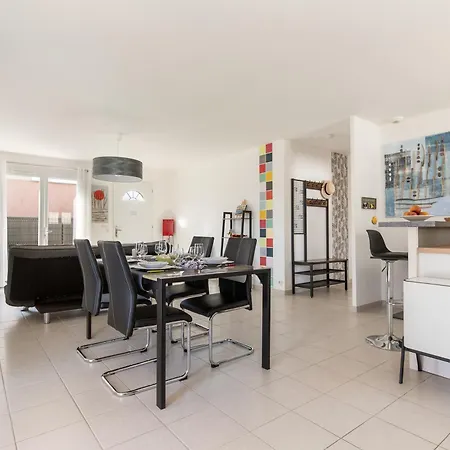 O Soleil - Avec Piscine Privee 펜션 방드르