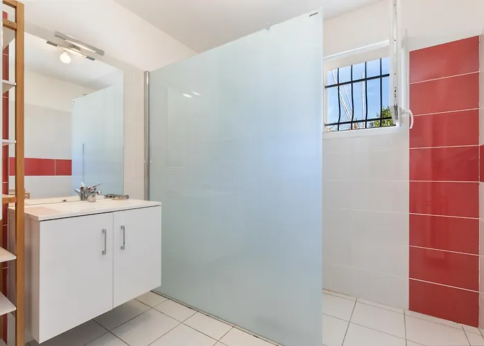 ô Soleil - Avec Piscine Privée Casa de Férias